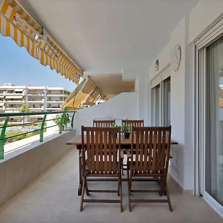 Apartment Xallas Golfside