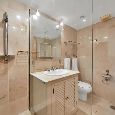 Xallas Golfside Apartman *